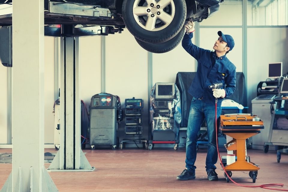 Sidlaw-MOT-Test-Centre-Vehicle-Repairs